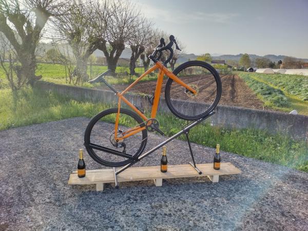 Presentata ROZZA - LA GRAVEL DI BISTARK